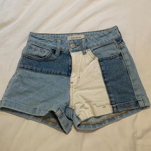 PACSUN Mom Shorts Multicolored Denim Size 22.